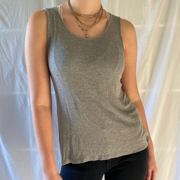 Tank top - Picture 2 of 3